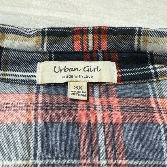 Cute Urban Girl size 3x plaid flannel shirt - Picture 2 of 4